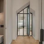 Luxury Arches Old Town Apartment