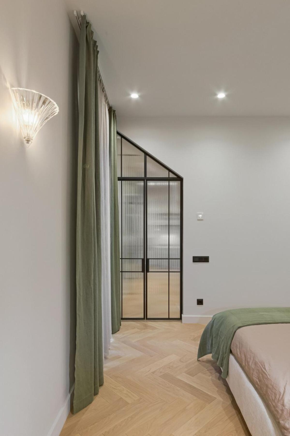 Butas Luxury Arches Old Town *